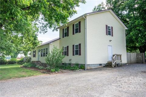 161 Eagle Mills Rd, Harmony, NC 28634 photo 4