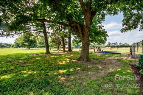 161 Eagle Mills Rd, Harmony, NC 28634 photo 34