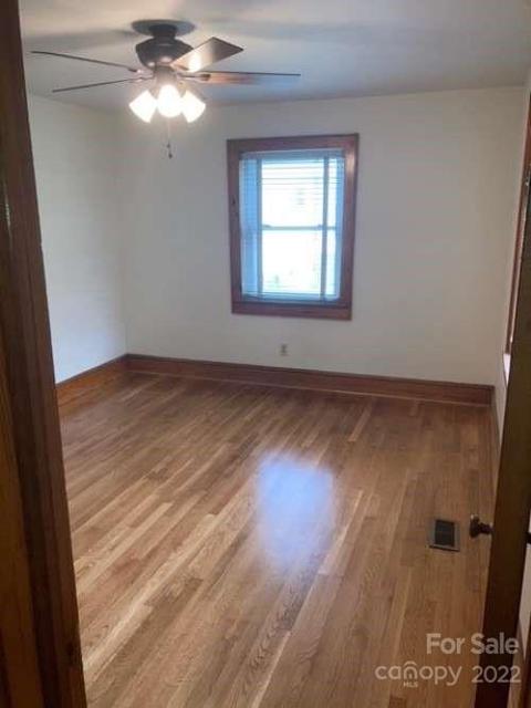 314 9th St, Conover, NC 28613 photo 9