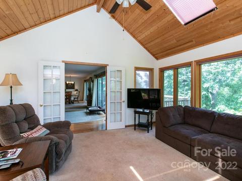 160 Turn Again Ln, Tryon, NC 28782 photo 18