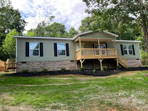 4181 Maple Trl, Morganton, NC 28655 photo 1