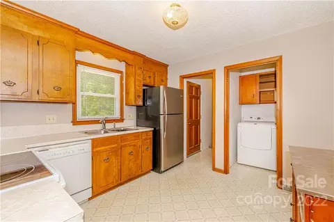81 Marshdale Ave, Concord, NC 28025 photo 9