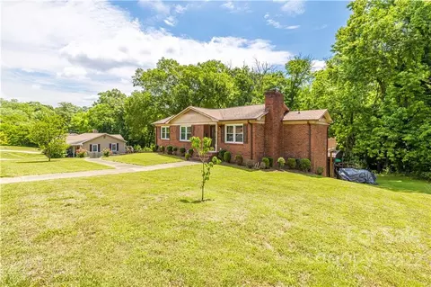 81 Marshdale Ave, Concord, NC 28025 photo 3