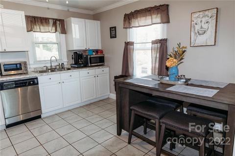 1500 Highland Ave, Albemarle, NC 28001 photo 9