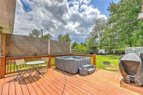 199 Brookside Dr, Canton, NC 28716 photo 17