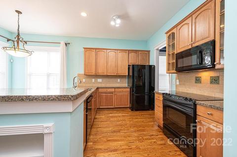 4140 Library Ln, Conover, NC 28613 photo 13