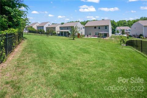 10679 Sapphire Trl, Davidson, NC 28036 photo 7