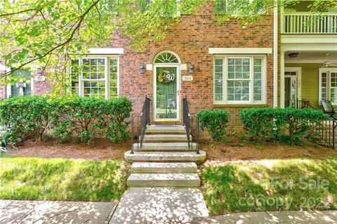 304 Elis Way, Fort Mill, SC 29708 photo 1