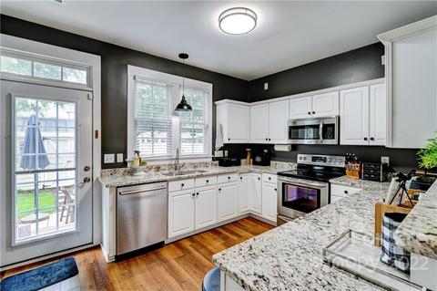 304 Elis Way, Fort Mill, SC 29708 photo 6