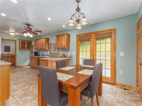 224 Drifter Dr, Clyde, NC 28721 photo 10