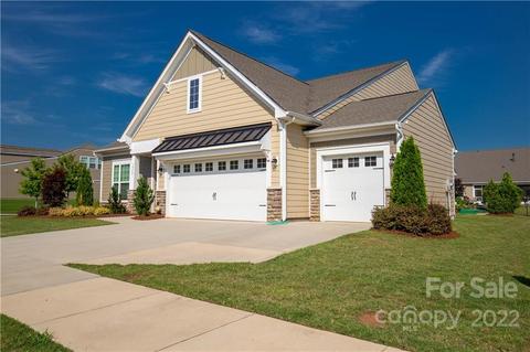 1572 Tranquility Blvd, Lancaster, SC 29720 photo 2