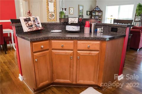 6033 Bollinger Loop, Morganton, NC 28655 photo 11