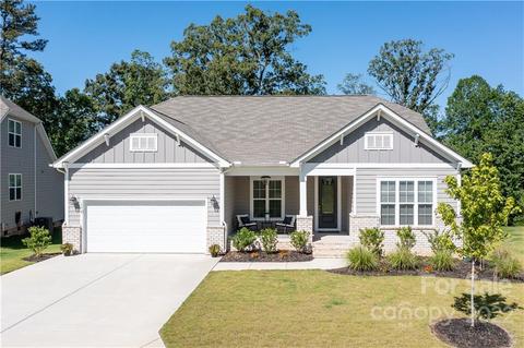 174 Broadleaf Dr, Denver, NC 28037 photo 1