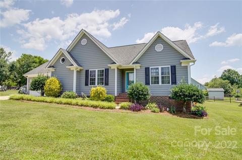 2100 Clover Bend Dr, Monroe, NC 28110 photo 3