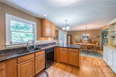 230 Cauble Rd, Brevard, NC 28712 photo 9