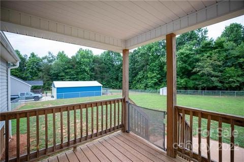 2993 Greenleaf Rd, Clover, SC 29710 photo 18