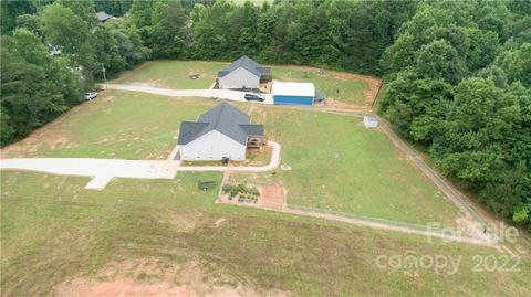 2993 Greenleaf Rd, Clover, SC 29710 photo 25
