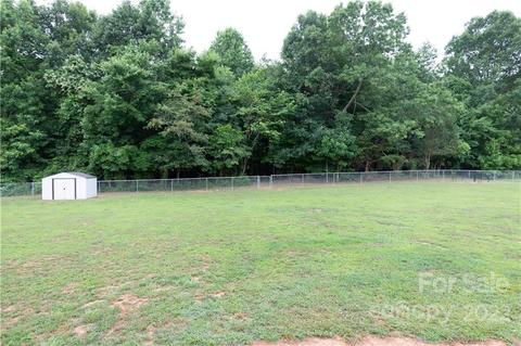 2993 Greenleaf Rd, Clover, SC 29710 photo 19