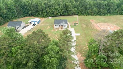 2993 Greenleaf Rd, Clover, SC 29710 photo 24