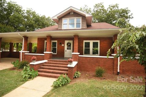 116 10th St SW, Conover, NC 28613 photo 1