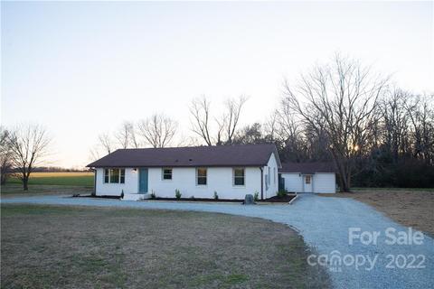 1009 Ridge Rd, Monroe, NC 28110 photo 2
