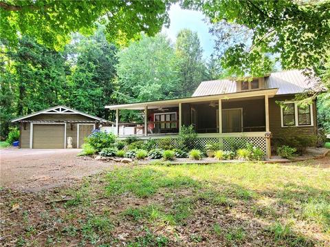65 Warrior Dr, Tryon, NC 28782 photo 2
