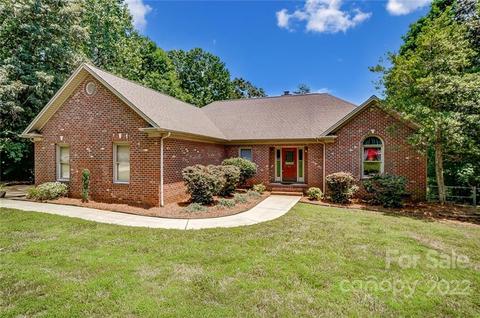 334 Rollingwood Dr, Stanley, NC 28164 photo 1
