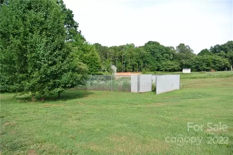 435 Webb Rd, Shelby, NC 28152 photo 11
