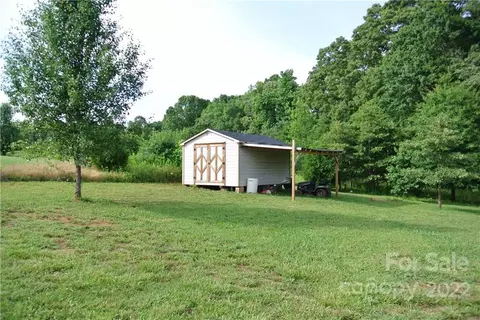 435 Webb Rd, Shelby, NC 28152 photo 9