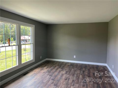 5057 Springhaven Dr, Conover, NC 28613 photo 8
