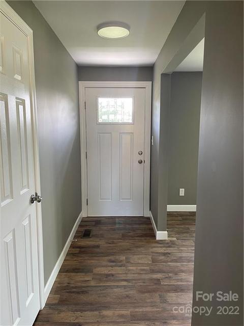 5057 Springhaven Dr, Conover, NC 28613 photo 3