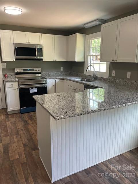 5057 Springhaven Dr, Conover, NC 28613 photo 4