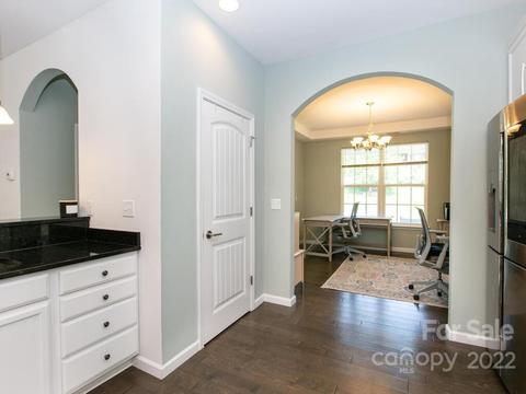 324 Tryon View Dr, Flat Rock, NC 28731 photo 12