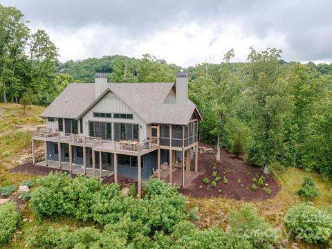 402 Red Fox Trl, Marshall, NC 28753 photo 8
