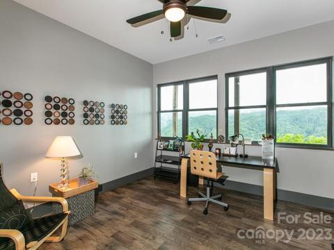 402 Red Fox Trl, Marshall, NC 28753 photo 29