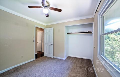 28 Danielwood Ct, Clyde, NC 28721 photo 12
