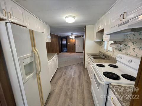 1075 E New Hope Rd, Flat Rock, NC 28731 photo 8