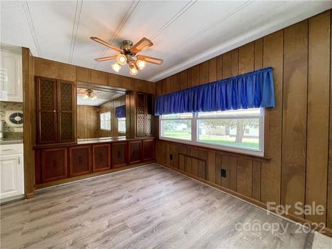 1075 E New Hope Rd, Flat Rock, NC 28731 photo 7