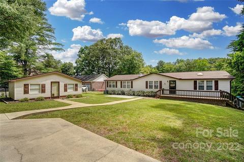 8387 Slate St, Terrell, NC 28682 photo 2