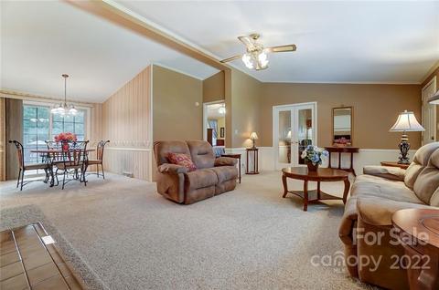 8387 Slate St, Terrell, NC 28682 photo 11