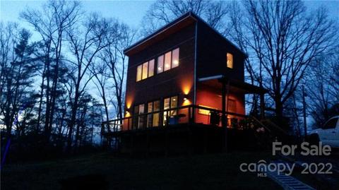 606 Coates Rd, Marshall, NC 28753 photo 3