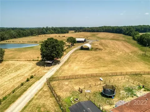 8681 Mauney Rd, Mount Pleasant, NC 28124 photo 15