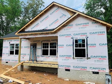 3460 Broadhurst Ln, Clover, SC 29710 photo 1