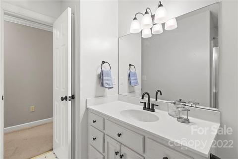 2433 Birdie Ln, Conover, NC 28613 photo 37