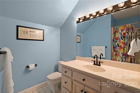 2433 Birdie Ln, Conover, NC 28613 photo 41