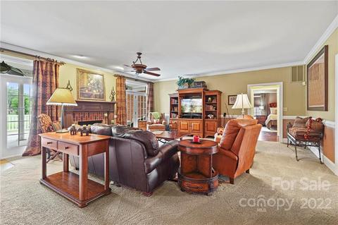 2433 Birdie Ln, Conover, NC 28613 photo 28