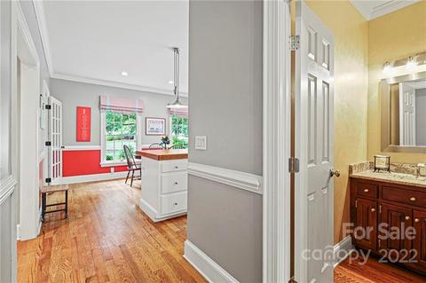 2433 Birdie Ln, Conover, NC 28613 photo 25