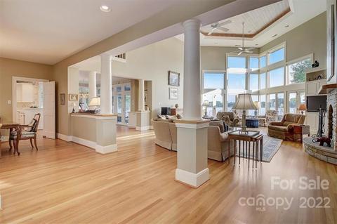 16404 Pinwhenny Rd, Cornelius, NC 28031 photo 9