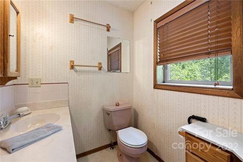 995 Dickinson Dr, Clyde, NC 28721 photo 21