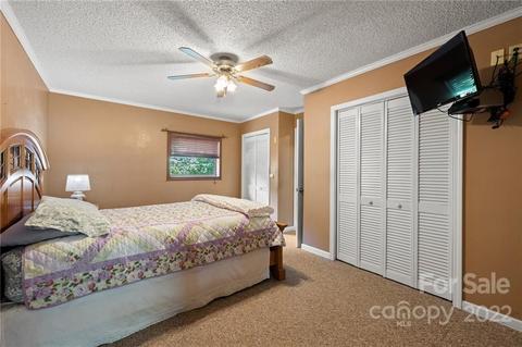 995 Dickinson Dr, Clyde, NC 28721 photo 18
